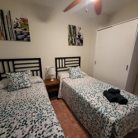 Bajo Precioso En Primera Linea De Vera-playa Con Piscina Privada Y Terraza!